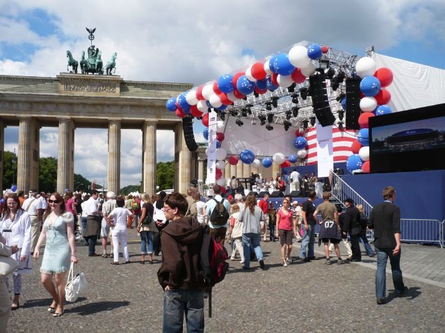 Gesamtüberblick mit Bühne